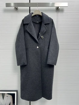 Съемный воротник с обратной стороны, двустороннее кашемировое пальто с отделкой булавками для тепла и стройности.1.2